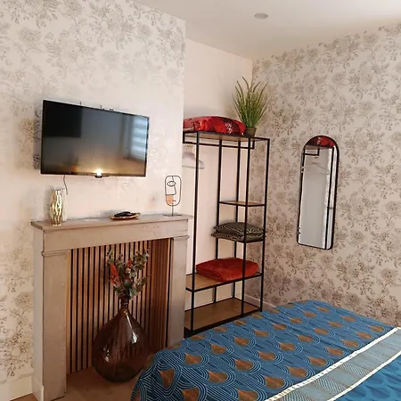 Le Cocon De Mollien Avec Cour Holiday home